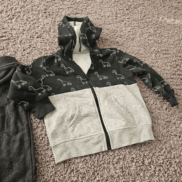 Children Clothing Lot With Both 2t - Picture 2 of 6